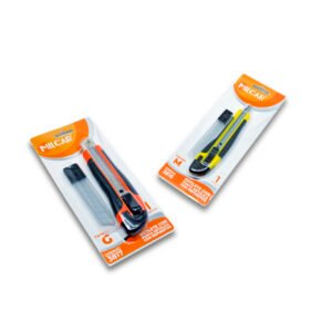 ESTILETE PUNTA METÁLICA CON REPUESTOS